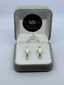 Alianças de Prata 3mm Reta Fosca Um Risco Fino em cada Lateral