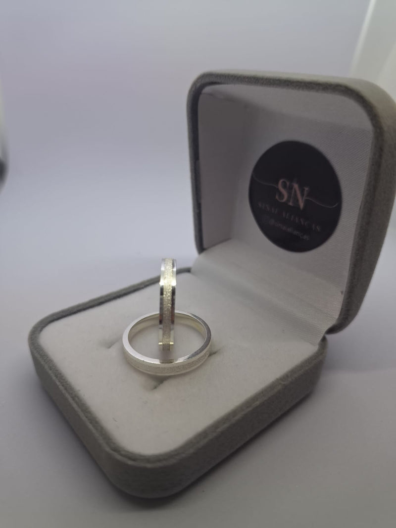 Alianças de Prata 3mm Reta Fosca Lateral Rebaixada