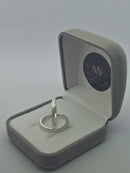 Alianças de Prata 2mm Reta Fosca Um Risco Delicado na Lateral