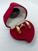 Alianças De Moeda Antiga 4mm Reta Fosca Com Um Friso Central Anel Solitário Cravejado