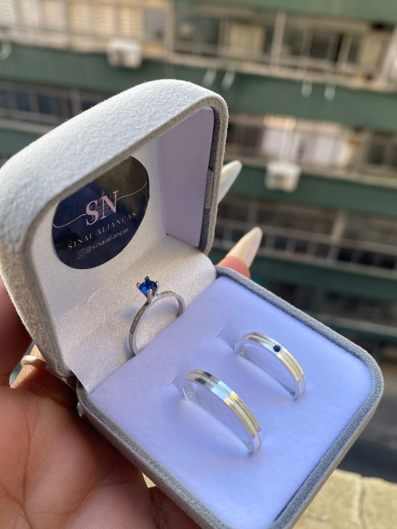 Alianças de Prata 3mm Friso Fosco Central Feminina com Pedra Anel Solitário Cravejado