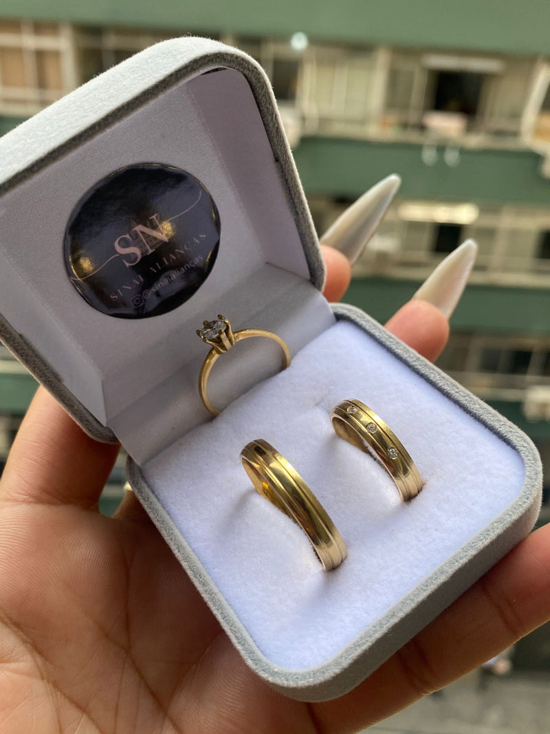 Alianças de Moeda Antiga Meia Cana 5mm Friso de 0,7 Em Cada Lateral Feminina Cravejada