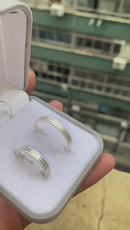 Alianças de Prata 3mm Reta Um Risco Nas Laterais Fosca